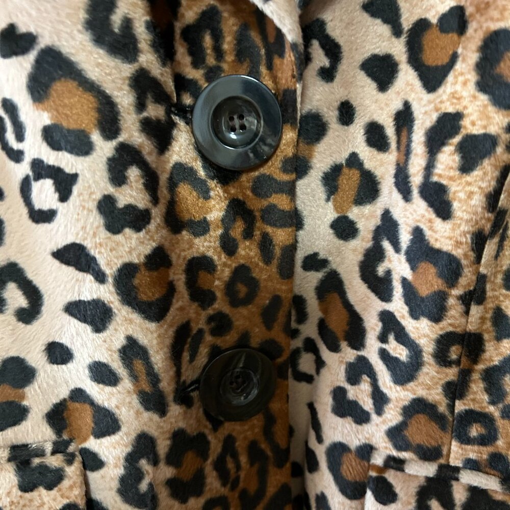 Inc. International Concepts animal print coat, size M.  NWT - Picture 3 of 3